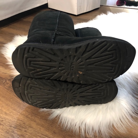 Ugg Classic Tall - Picture 7 of 7